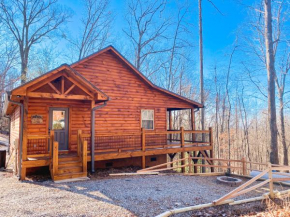 Adventure Ridge Luxury Log Cabin with Mountain View